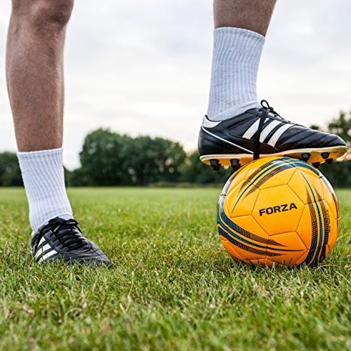 FORZA Balón de Fútbol de Entrenamiento | Balones de Fútbol para Jóvenes o Equipos Profesionales (4 Tamaños) (Tamaño 5, Pack de 30)