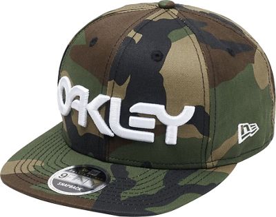 Oakley Mark II Novelty Snap Back  - Core Camo - One Size, Core Camo