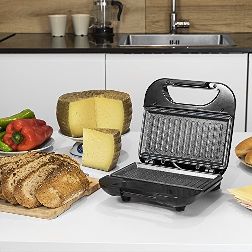 Cecotec Rock'nToast Sandwich Squared - Sandwichera con Revestimiento Antiadherente, Capacidad para 2 Sandwiches, Superficie Grill, Asa Tacto Frío, Recogecables, 750 W