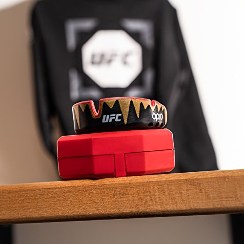 OPRO Protector bucal UFC Adulto para MMA, Boxeo, BJJ, Karate y Otros Deportes de Combate - 18 Meses de garantía Dental (Negro, Nivel de Protección: Platino)