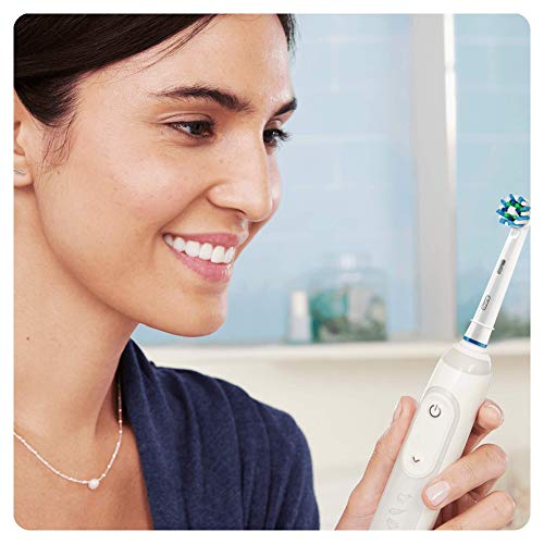 Oral-B Crossaction - Cabezal de Recambio, Set de 3 Recambios para Cepillo Eléctrico Recargable, Cabezal Redondeado con Diseño de Inspiración Profesional para Limpiar Diente por Diente, Blanco