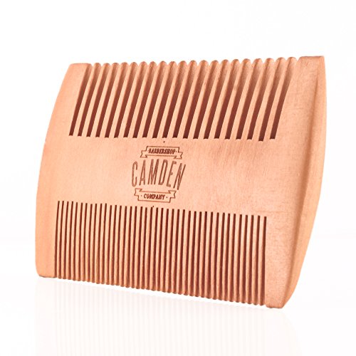 Peine para barba ultraligero de madera de peral de Camden Barbershop Company ● estuche incluido ● para el cuidado diario de la barba ●