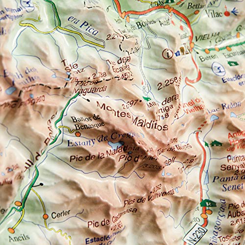 Mapa en relieve de Vall D'Aran: Escala 1:300.000