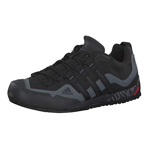 adidas Terrex Swift Solo, Zapatillas de Deporte Exterior Hombre, Negro (Black/Black/Lead 0), 42 2/3 EU