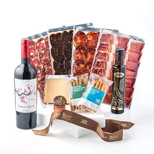 Cesta Gourmet Regalo - Lote Embutidos Gourmet - Embutidos Ibericos, Queso, Rizaditos de Pan Guapo, Mermelada de Pisto Vegana, Vino Tinto, Aceite Oliva Virgen Extra (Sin Lazo)