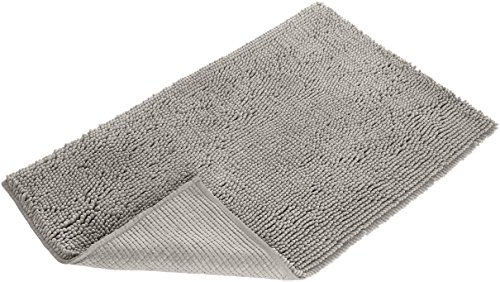 Amazon Basics - Alfombrilla de baño, antideslizante, de microfibra, 0,53 x 0,86 m, Platino