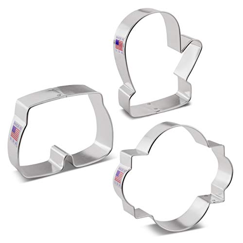 Ann Clark Cookie Cutters Juego de 3 piezas de boxeo con folleto de recetas, guante de boxeo, troncos de boxeo, cinturón de campeonato y cortadores de galletas