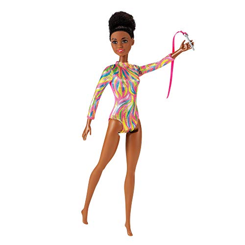 Barbie quiero ser gimnasta rítmica muñeca morena y accesorios para niñas + 3 años (Mattel GTW37)