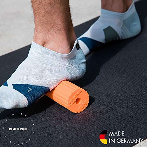 BLACKROLL Mini Flow Rodillo para Fascia – el Original. El pequeño Rodillo de automasaje con Doble Efecto para la Fascia, Unisex, Mini Flow, Naranja, Mini