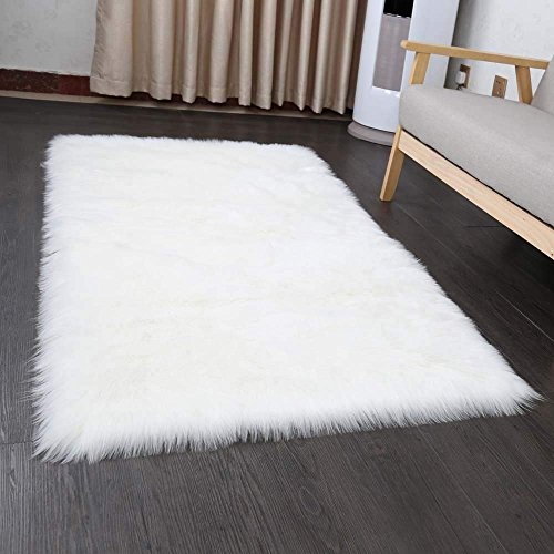 DQMEN Piel de Cordero Oveja/Sheepskin Rug Cordero, imitación mullida Alfombras imitación Piel sintética Deko Piel,para salón Dormitorio baño sofá Silla cojín (Blanco, 60 X 90cm)