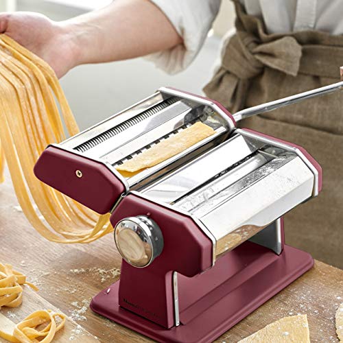 Máquina de fideos manual Nonna, Acero inoxidable, Máquina para hacer pasta, incluye secador de pasta y 3 accesorios para cortar espaguetis, lasaña, tallarines - rojo