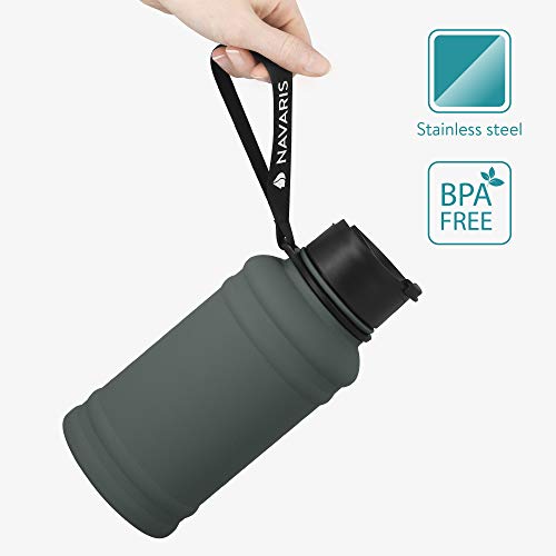 Navaris Botella de Agua de Acero Inoxidable - Cantimplora de Metal de 1.3 L - Garrafa para Bebidas para Deporte Camping Gimnasio Yoga - Gris Oscuro