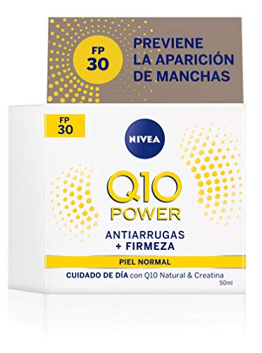 NIVEA Pack Q10 Tratamiento Antiarrugas, caja de regalo con crema de día FP30 (1 x 50 ml) y ampollas antiarrugas (7 uds), set para una piel radiante y luminosa