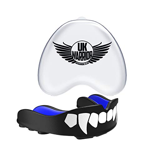 Protector bucal UK Warrior "Vampire", para boxeo, artes marciales, karate, rugby y otros deportes de contacto, incluye caso , color negro y azul, tamaño adulto