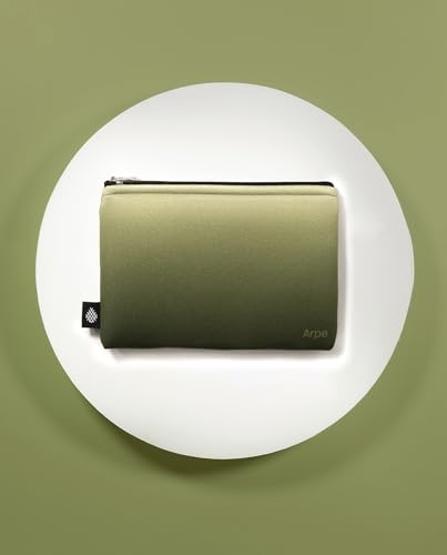 Arpe - Neceser Pequeño de Tejido Opticlean Sostenible y Artesanal | Portadocumentos y Bolsa de Viaje | para Maquillaje y Esenciales | Reutilizable y Versátil | Eco Friendly | 12x18cm (Olive Green)