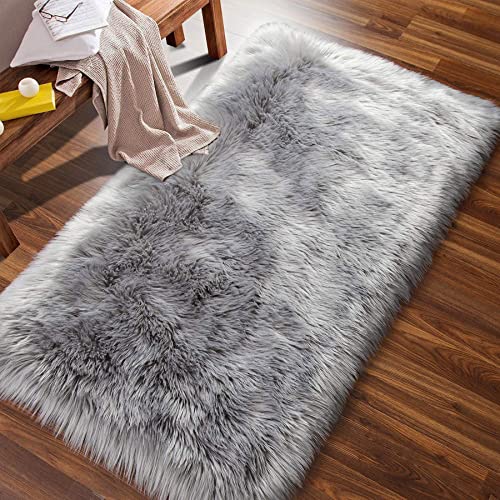 Artificial Alfombra Piel de Imitación Felpa Mullidas Alfombra de Antideslizante para el Dormitorio de la Sala Alfombras de Sofá Gris 23.6x35.4 Inch