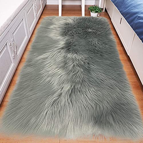 Artificial Alfombra Piel de Imitación Felpa Mullidas Alfombra de Antideslizante para el Dormitorio de la Sala Alfombras de Sofá Gris 23.6x35.4 Inch