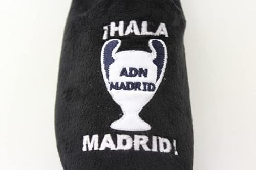 Lares Zapatillas Casa Hala Madrid para Hombre y niño Color: Negro Suapel. Talla: 43 Equipo de fubol Madrid. Campeones de Europa. 14 Champions. Suela Goma. Fabricadas en España.