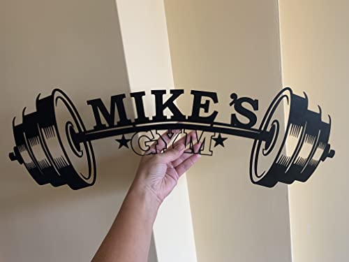 Letrero metálico de gimnasio con el nombre personalizado, Placa de casa, Entrenamiento físico, Arte de la pared, Gimnasio de papá, Sala de entrenamiento, Decoración de sala de fitness Home Gym Fitness