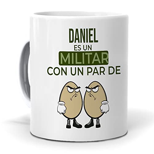 Taza personalizada con texto. Regalo original. El militar... mola un huevo. Haz un regalo único