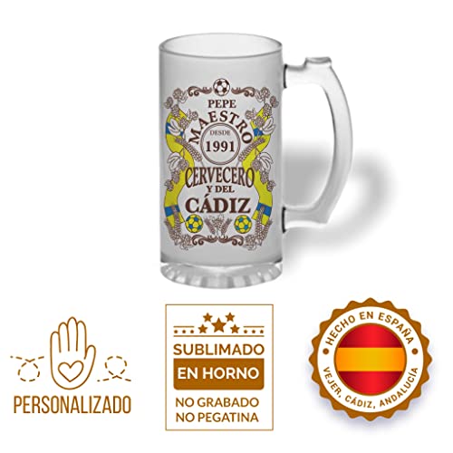 Bee Ingenious Jarra cerveza personalizada Maestro cervecero y del Cádiz de cristal esmerilado con nombre y año personalizados Regalos para hombres. Regalos para padres, hermanos. (Maestro Cádiz)