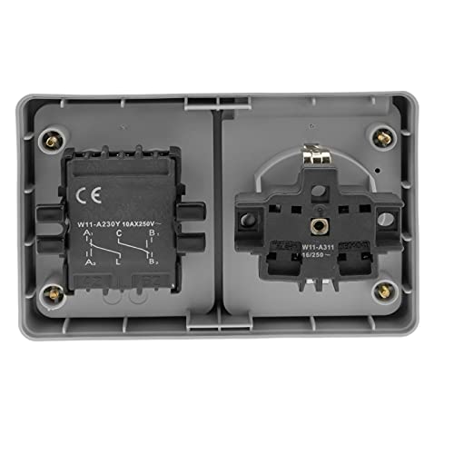 BeMatik - Base de superficie estanca IP54 16A 250V con 2 x interruptor conmutador y 1 x schuko