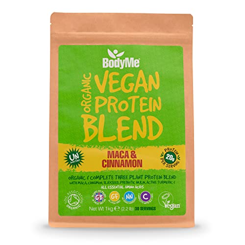 BodyMe Mezcla de Proteina Vegana Organica en Polvo | Cruda Maca Canela | 1kg | Sin Edulcorante | Baja Carb | Sin Gluten | 3 Proteinas Veganas | 20g Proteina Vegetal Completa | Aminoacidos Esenciales