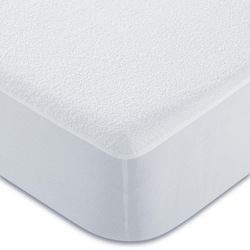 CandidoPenalba Protector Colchon Impermeable Microfibra. Cubre Colchon Rizo Resistente. Funda Colchon Impermeable Transpirable. Protector Cama 90 cm. 90x190/200 cm Blanco