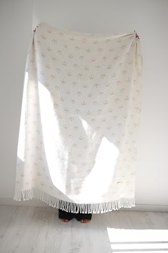 DomSoeiro | Manta para Sofá & Manta para Cama | Bufanda de Invierno | Algodón Suave y Caliente 127x177cm - Jacquard de 380GSM - Hecha en Portugal (Blanco & Beige)