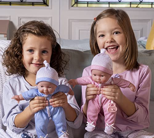 JC TOYS- Gemelos La Baby de 28 cm de Cuerpo Blando y Lavable, Vestidos extraíbles, biberones, Chupete y Saco de Dormir Reversible, Rosa y Azul, diseñada en España, 12 Meses