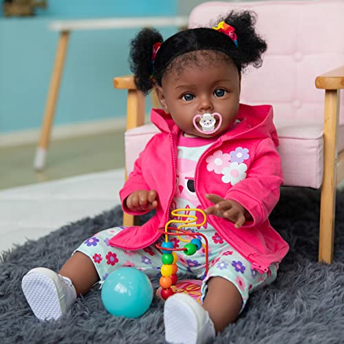 MineeQu 60CM Afroamericano Sue-Sue Tamano enorme Pelo Rizado Arraigado Cuerpo tierno Muñecas bebé Reborn en piel negra Realista recién nacidos Toddler Niña Dolls Set de regalo, Por siempre tuyo cariño