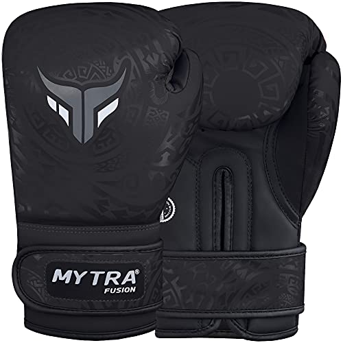 Mytra Fusion Guantes de boxeo para niños para entrenamiento, kickboxing, saco de boxeo, muay thai, MMA, peleas y peleas, perfectos para niños y niñas (Black, 4-oz)