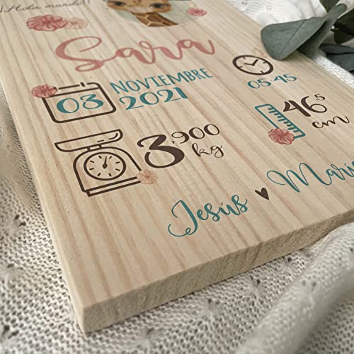 Natalicio de madera para bebés Jirafa Rosa personalizado con nombre, regalo para recién niños nacidos personalizado con datos de bebé nombre fecha peso nacimiento pino tamaño 20x30 (Jirafa Rosa)