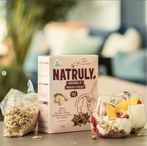 NATRULY Granola BIO Sin Azúcar Refinado, Sin Gluten, Solo Frutos Secos y Semillas, Sin Cereales, Sabor Moras y Pasas -Pack 2x325g