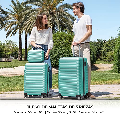 NUMADA-Juego de Maletas Rígidas 3pzs. Maleta Cabina 53cm, Maleta Mediana 63cm y Neceser. Set de Maletas de Viaje ABS Eco Friendly, 4 Ruedas Dobles, Resistentes, Ligeras y Seguras (Verde)