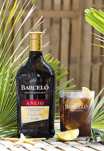 Ron Barceló Añejo Ron Dominicano - botella 700 ml