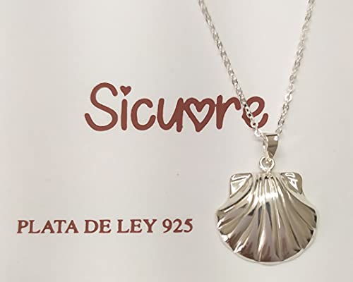 Sicuore Colgante Vieira Camino de Santiago - Elaborado en Plata de Ley 925 - Diseño Sencillo y Clásico - Figura en Relieve de 18 x 18 mm - Cadena de 45 cm con Cierre de Reasa - Incluye Estuche