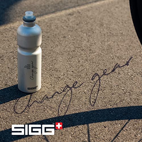 SIGG Move MyPlanet™ Alu Botella cantimplora (0.75 L), botella hermética neutral para el clima, botella para bicicleta ligera fabricada en Suiza